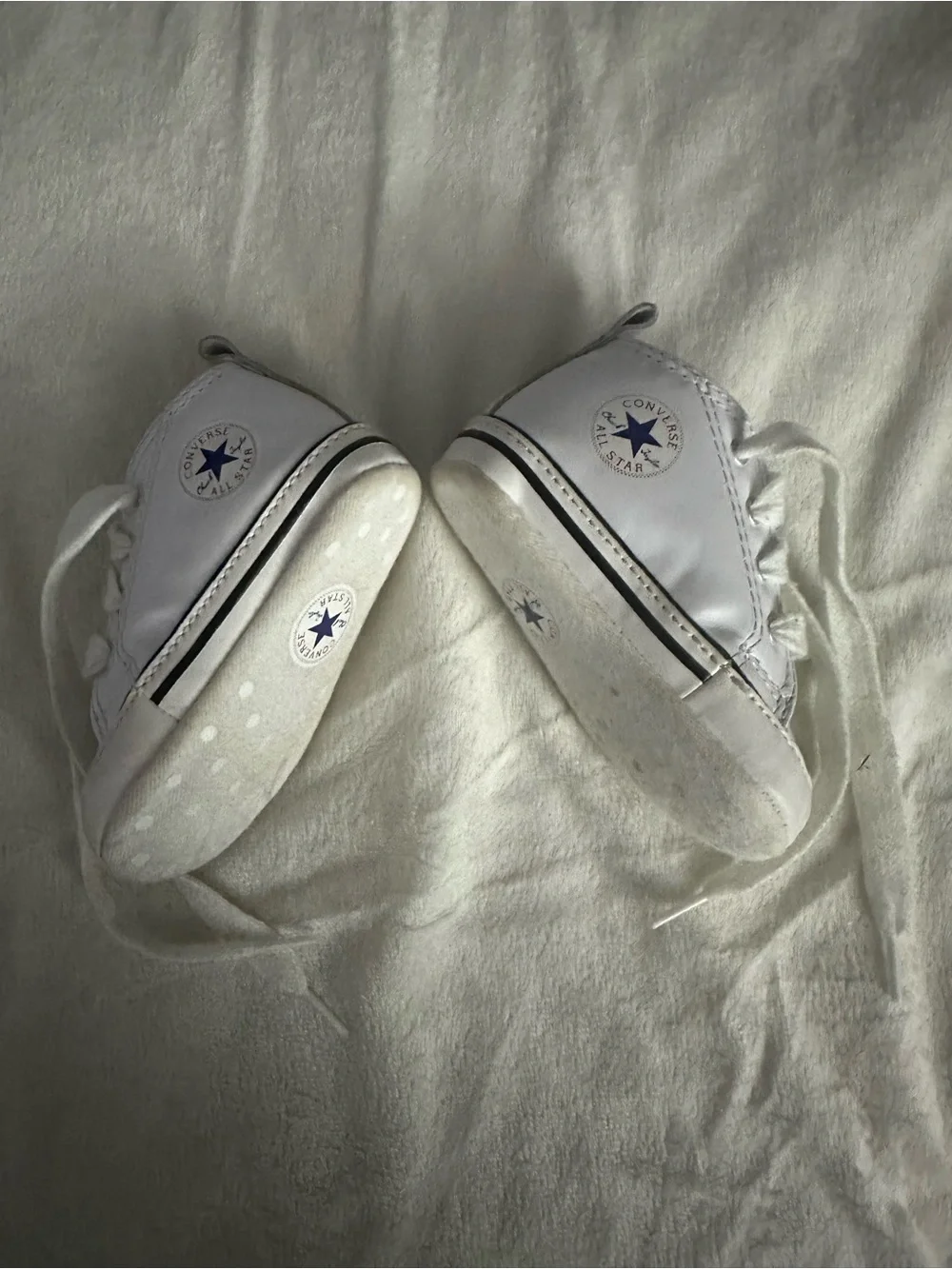 Classic White Baby Walker Sneakers — Soft First-Step Shoes
